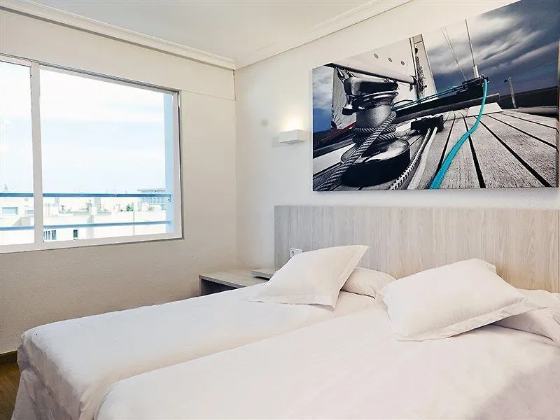 *** Aparthotel Apartamentos Vibra Tivoli Playa d'en Bossa Spain