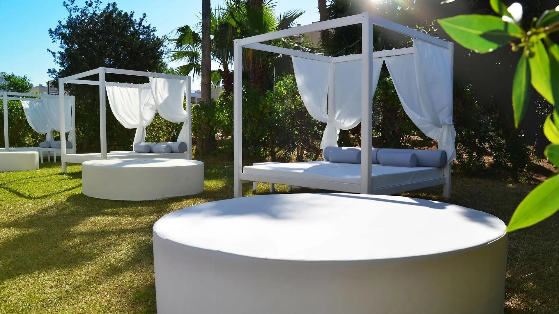Apartamentos Vibra Tivoli Playa d'en Bossa Apart Otel